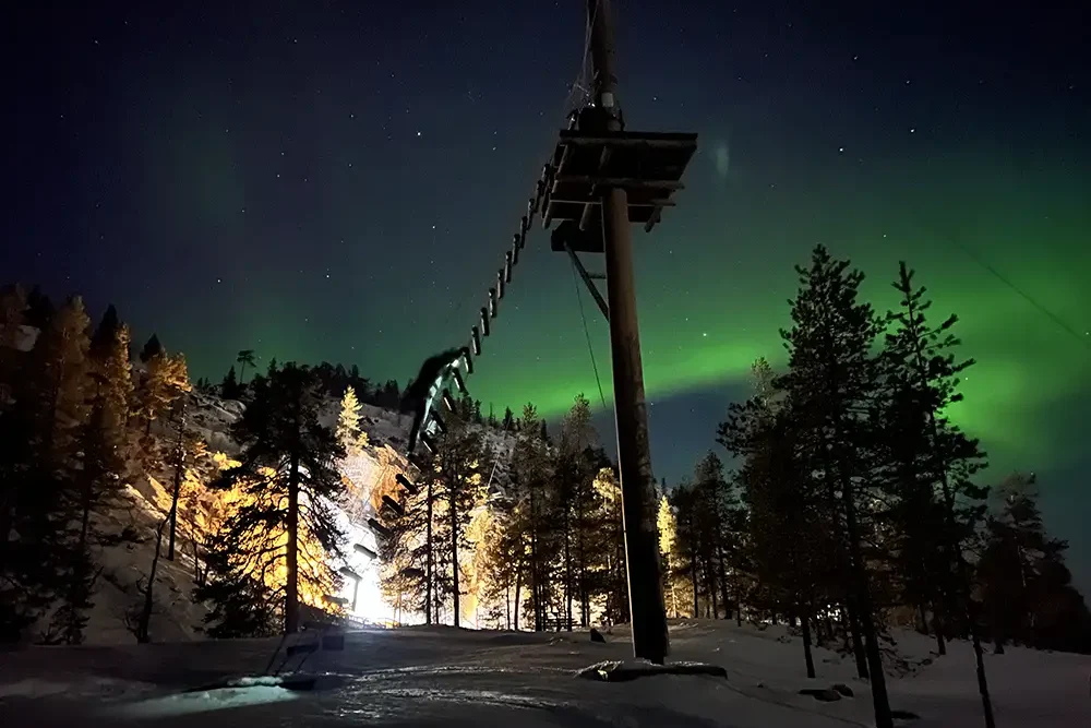 Pyhäkuru revontuliseikkailu